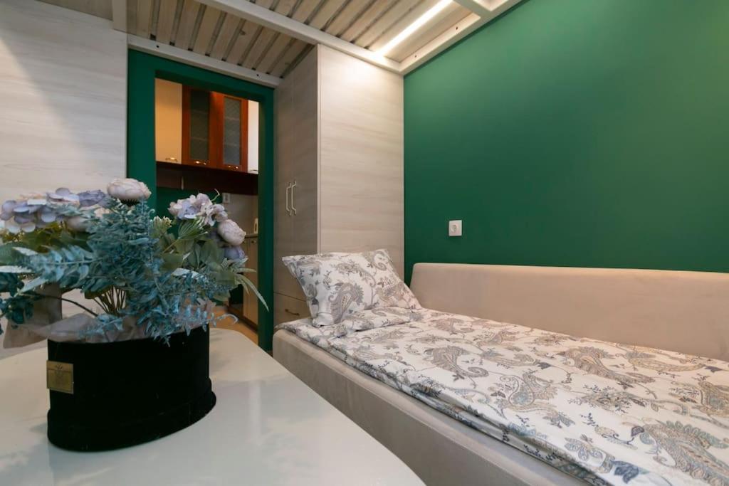 Loft Studio In The City Center Lägenhet Sofia Exteriör bild